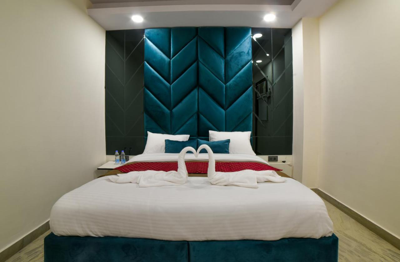 Hotel The Twenties Kamla Nagar Neu-Delhi Exterior foto